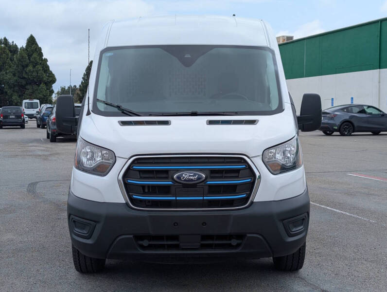 2023 Ford E-Transit