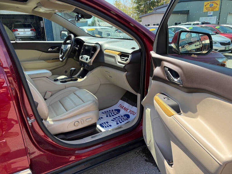 2017 GMC Acadia Denali