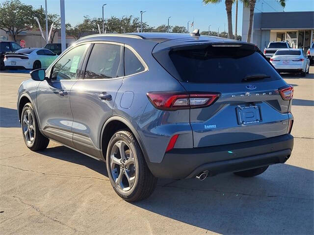 2026 Ford Escape Hybrid ST-Line Select