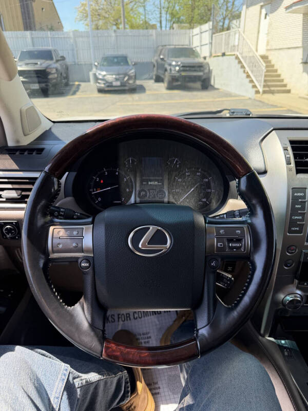 2017 Lexus GX 460