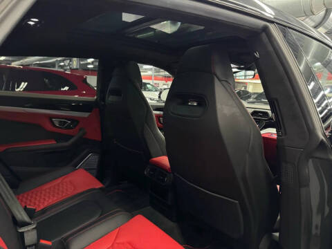 2019 Lamborghini Urus