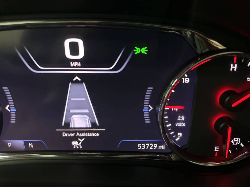 2020 GMC Acadia Denali