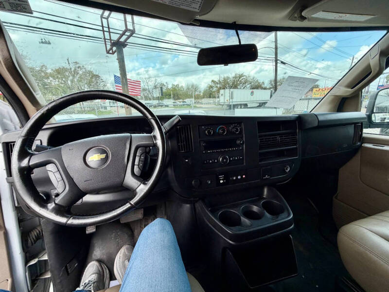 2020 Chevrolet Express 2500