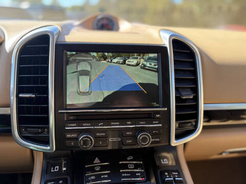 2016 Porsche Cayenne