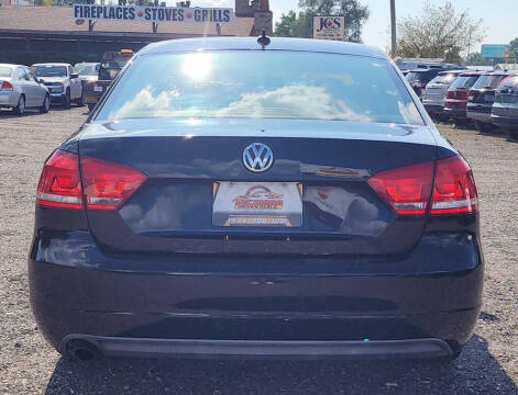 2012 Volkswagen Passat SE PZEV