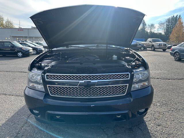 2011 Chevrolet Suburban LTZ
