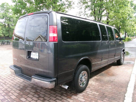 2017 Chevrolet Express LT 3500