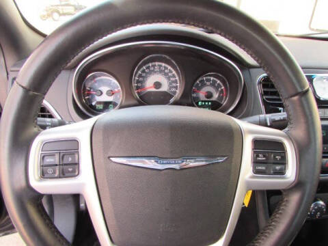2012 Chrysler 200 Touring