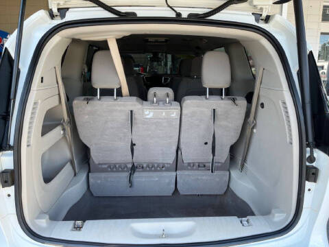 2017 Chrysler Pacifica Touring