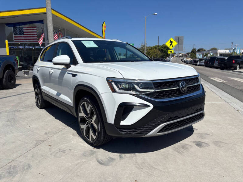 2023 Volkswagen Taos SEL 4Motion