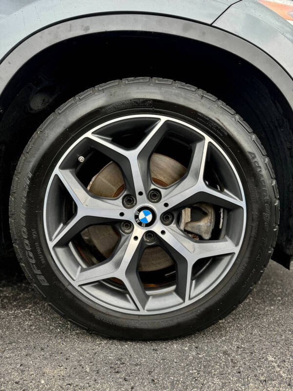 2017 BMW X1 sDrive28i