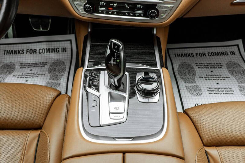 2022 BMW 7 Series 750i xDrive