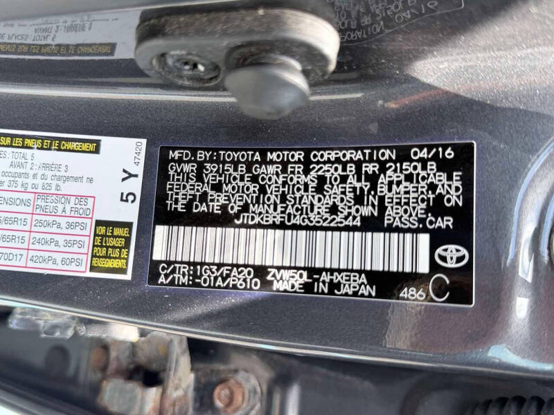 2016 Toyota Prius Two