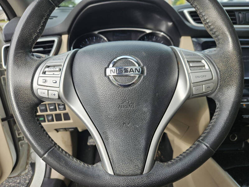 2016 Nissan Rogue SL