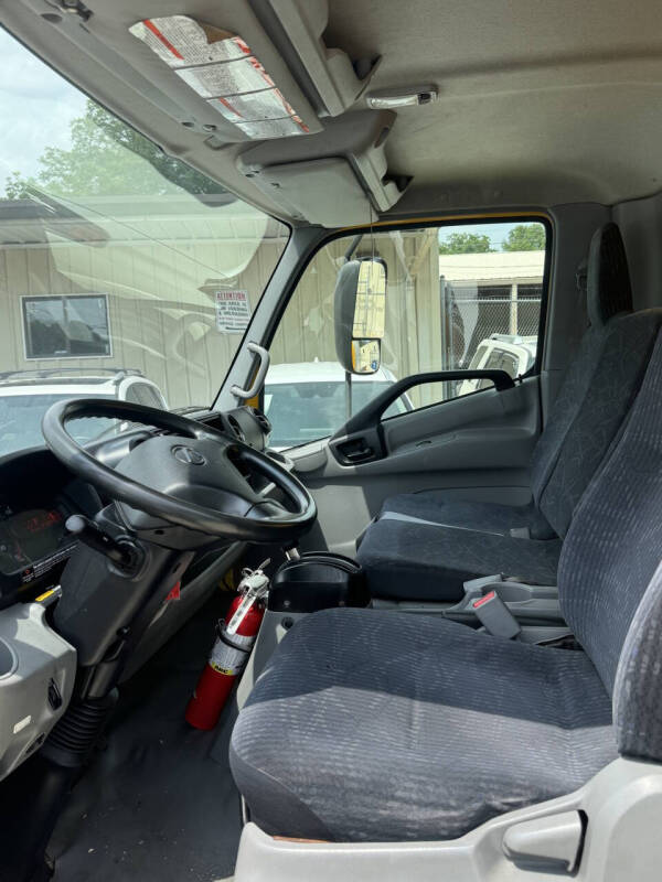 2018 Hino 155