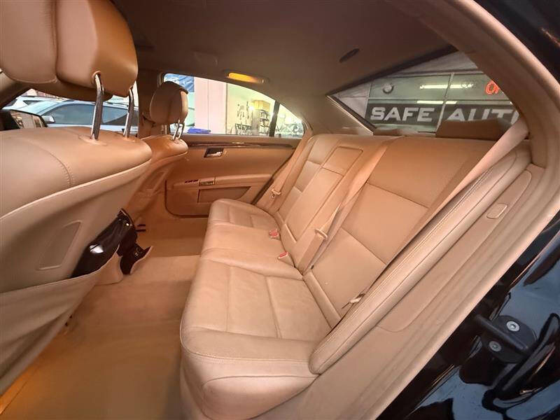 2010 Mercedes-Benz S-Class S 550 4MATIC