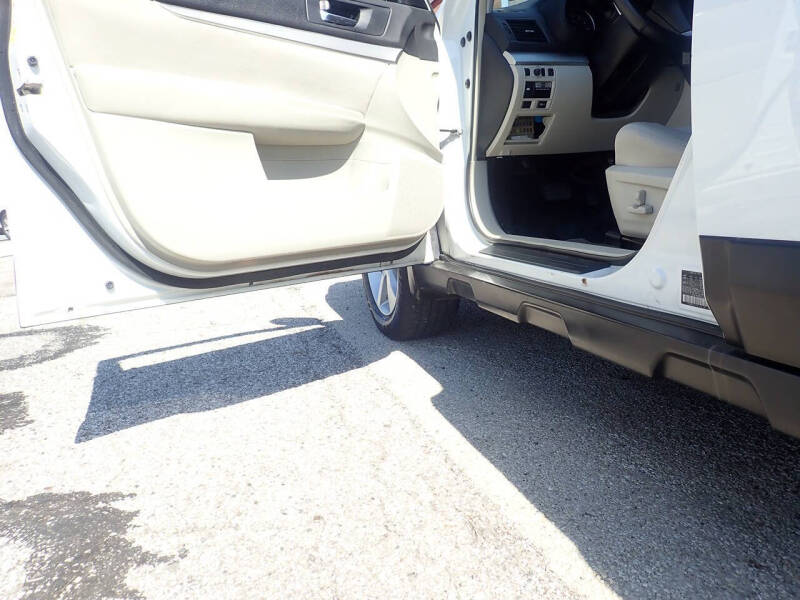 2013 Subaru Outback 2.5i Premium