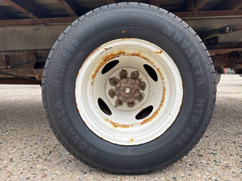 2011 Ford E-Series E-450 SD