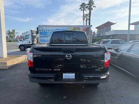 2016 Nissan Titan XD SL