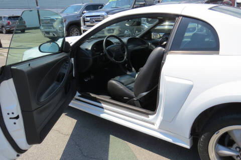 2001 Ford Mustang GT