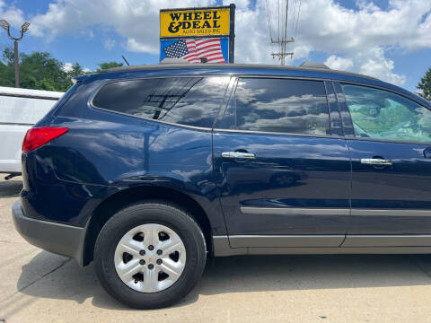 2011 Chevrolet Traverse LS