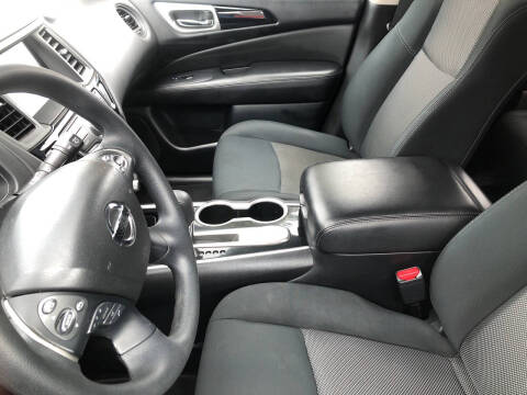 2018 Nissan Pathfinder S