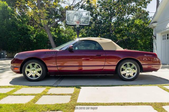 2004 Ford Thunderbird Deluxe