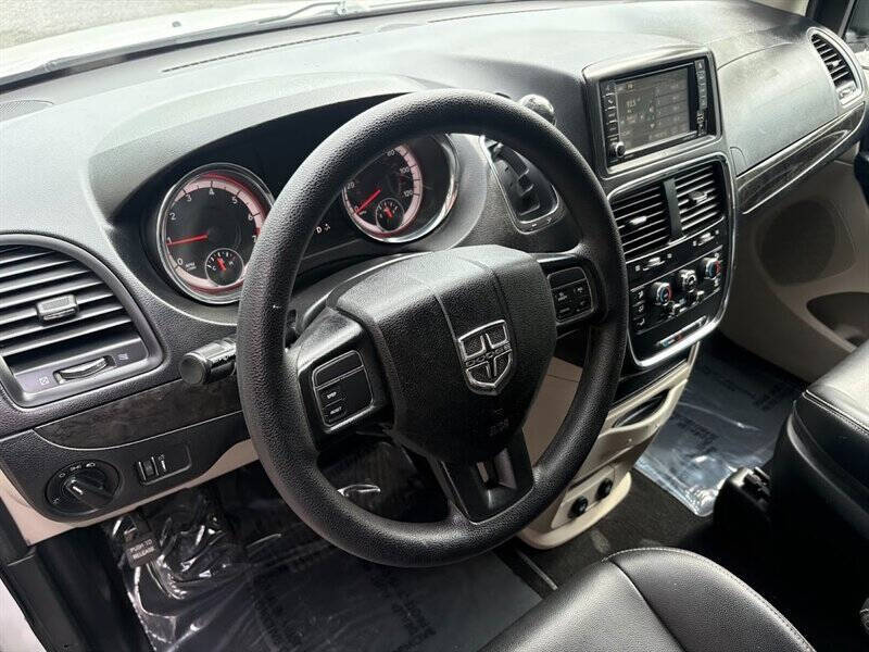 2019 Dodge Grand Caravan SE Plus