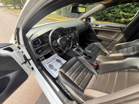 2015 Volkswagen Golf R 4Motion