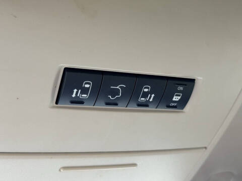 2015 Chrysler Town and Country Touring