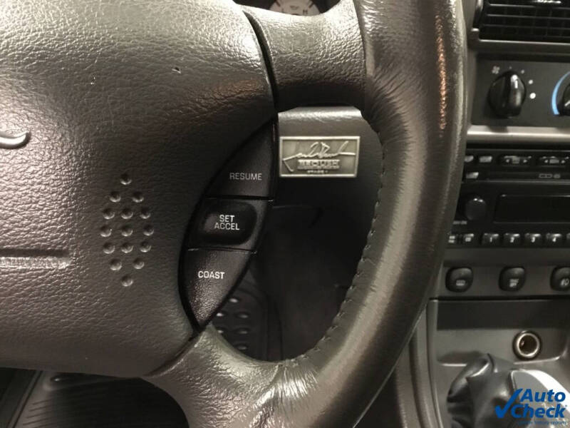 2002 Ford Mustang GT Deluxe