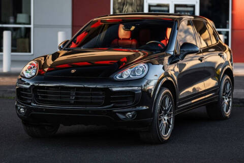 2017 Porsche Cayenne Platinum Edition