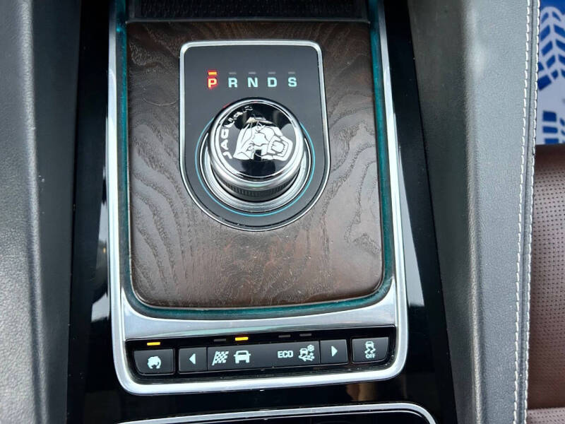 2017 Jaguar F-PACE S