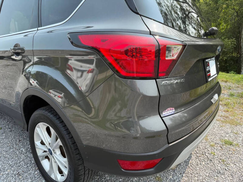 2019 Ford Escape SEL
