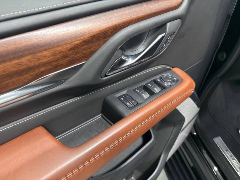 2024 GMC Yukon XL Denali Ultimate