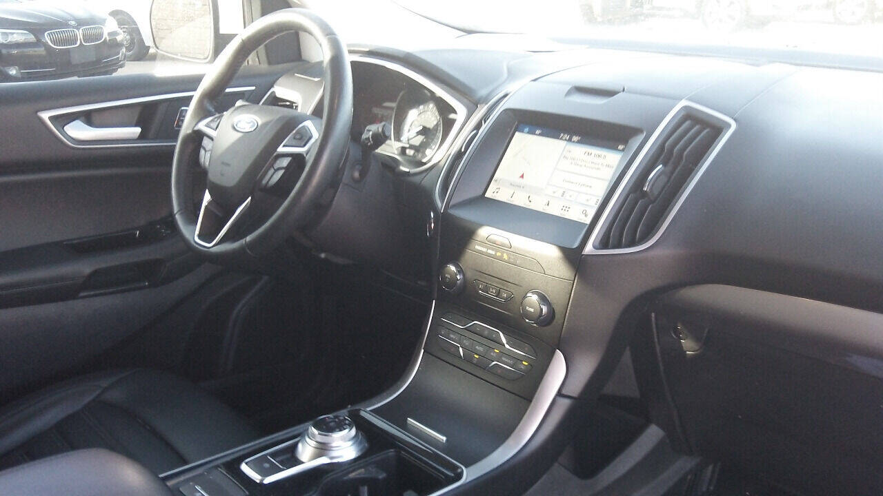 2019 Ford Edge