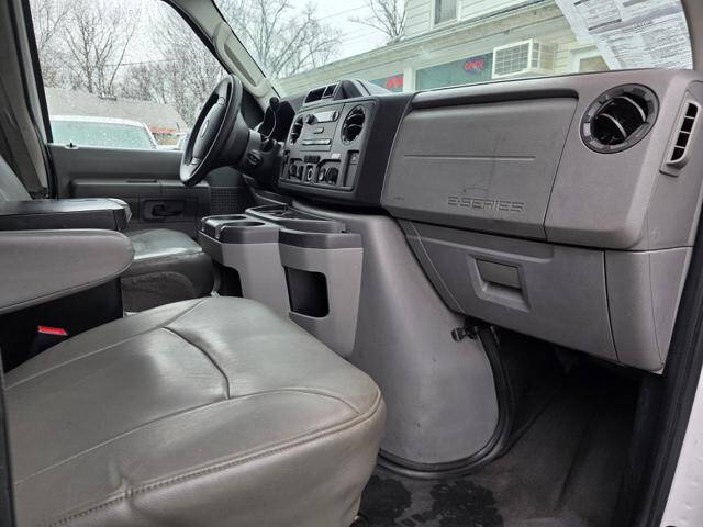 2012 Ford E-Series E-150