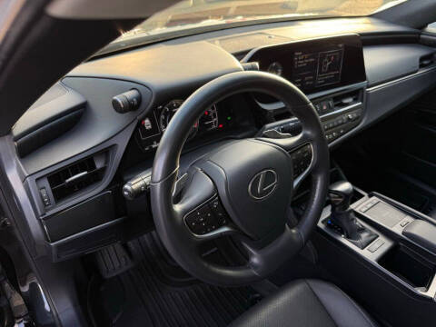 2022 Lexus ES 350