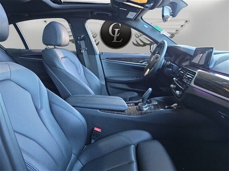 2018 BMW 5 Series 530i