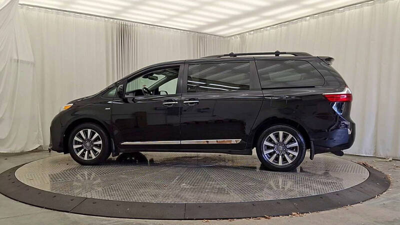 2020 Toyota Sienna