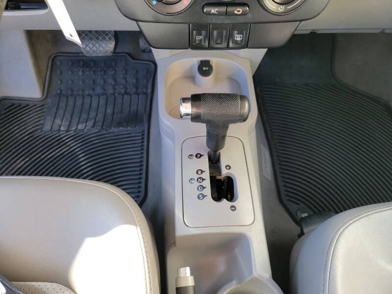 2006 Volkswagen New Beetle 2.5