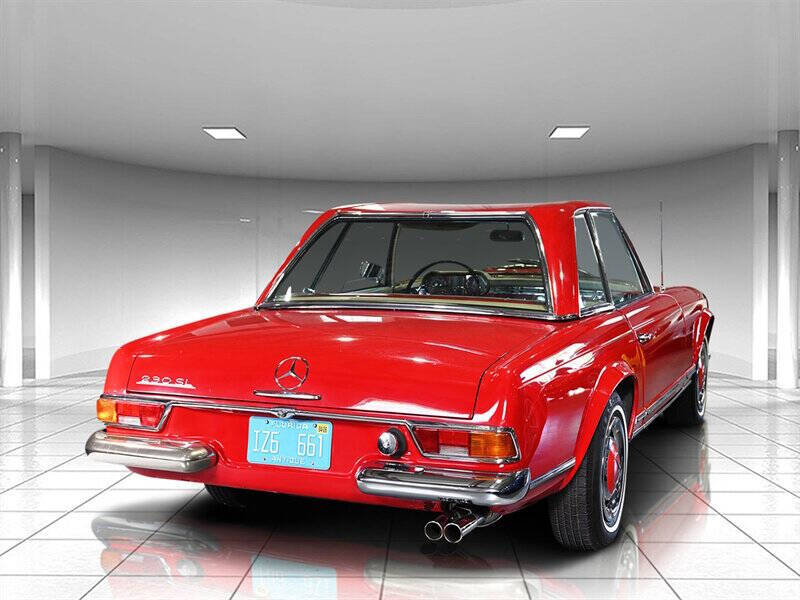 1967 Mercedes-Benz 230SL 4