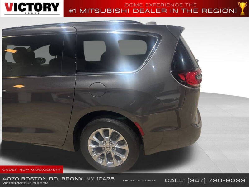 2021 Chrysler Pacifica Touring L