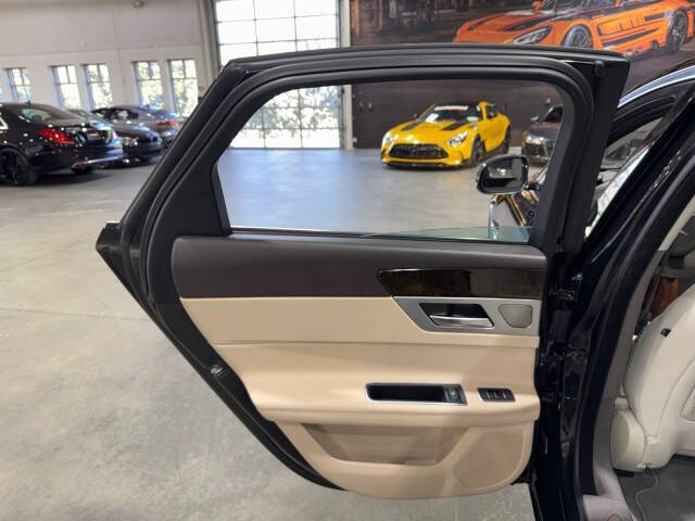 2016 Jaguar XF 35t Prestige