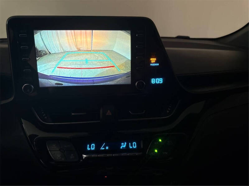 2019 Toyota C-HR XLE