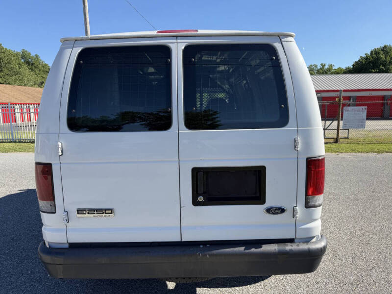 2007 Ford E-Series E-250