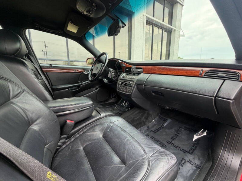 2003 Cadillac DeVille
