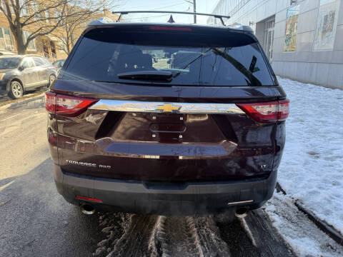 2018 Chevrolet Traverse LT Cloth
