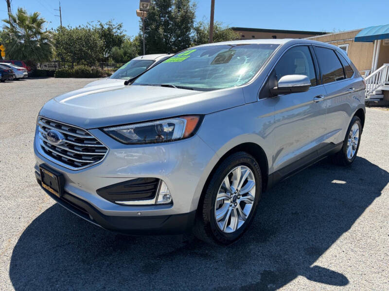 2022 Ford Edge Titanium