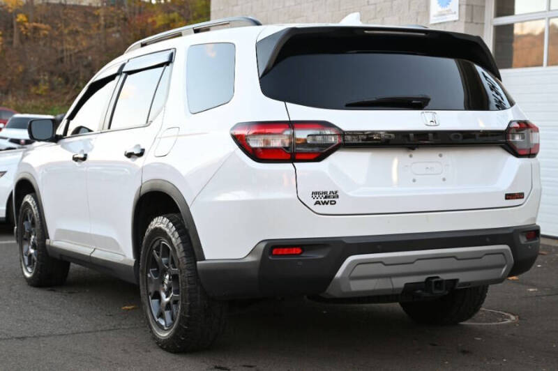 2025 Honda Pilot TrailSport